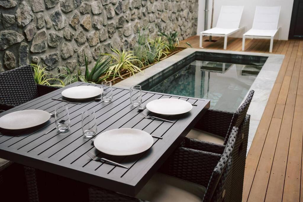 סן-ז'יל-לה-באן Summer Cosy - Villa Classee 4 Etoiles - 2 Suites Avec Piscine Chauffee Et Jacuzzi Integre Idealement Situee Chemin Summer מראה חיצוני תמונה