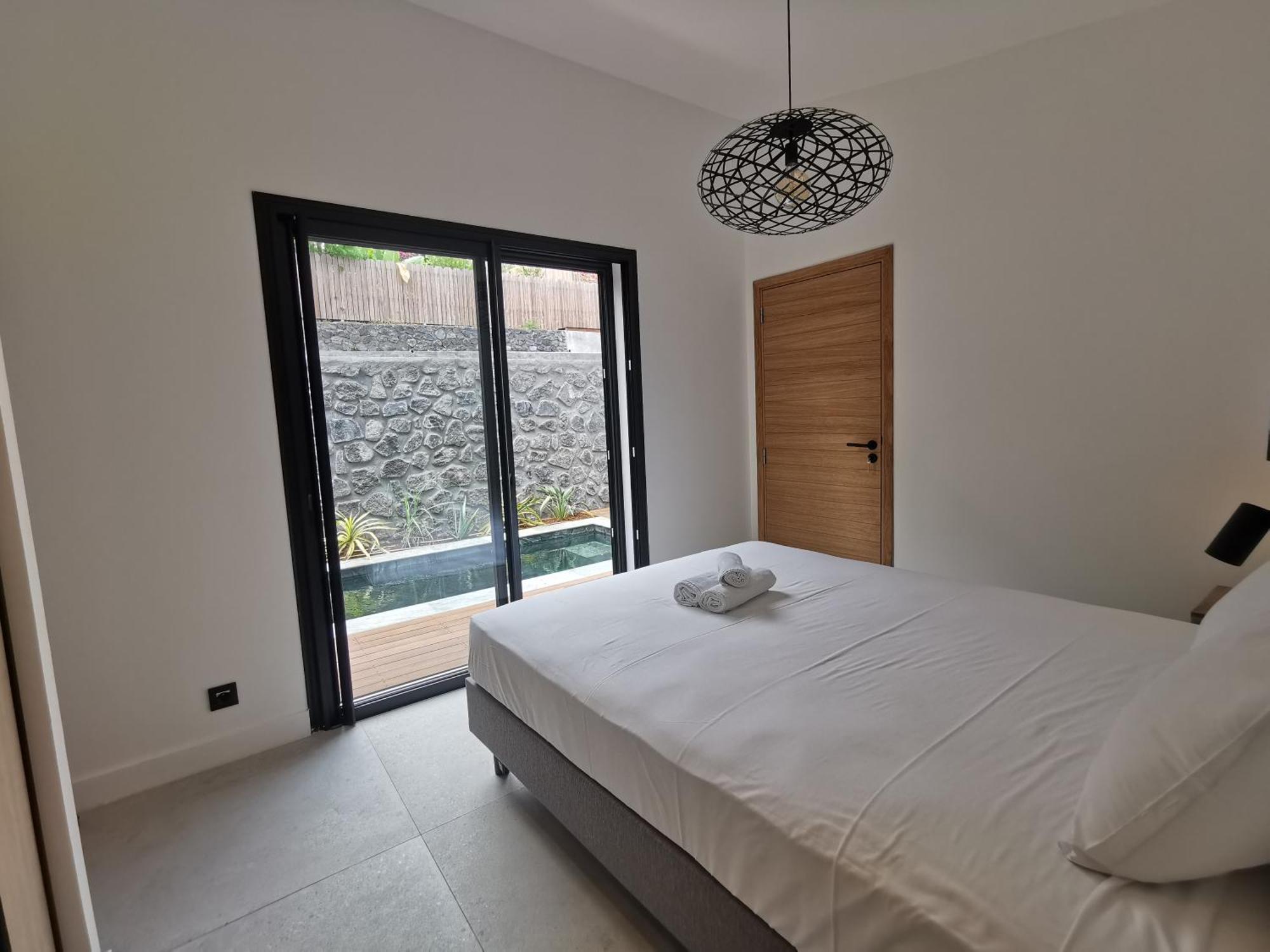 סן-ז'יל-לה-באן Summer Cosy - Villa Classee 4 Etoiles - 2 Suites Avec Piscine Chauffee Et Jacuzzi Integre Idealement Situee Chemin Summer מראה חיצוני תמונה